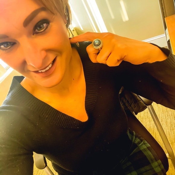 Meet your Posher, Karyn - Picture 12 of 14